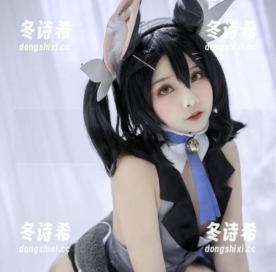 Sayo Momo 下载Sayo Momo水手服全集,冲浪时别掉了手机,风景还得拍!